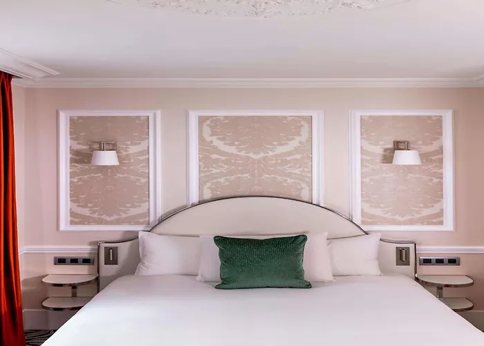 Hotel Mercure La Sorbonne Saint-Germain-des-Prés Parigi